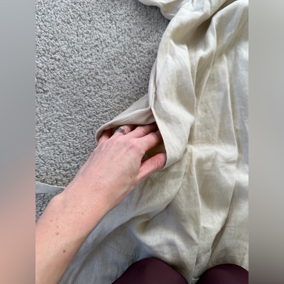 G. label by Goop The Hostess Linen Dress - Picture 9 of 14